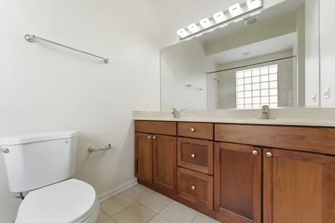 7018 North Ashland Boulevard Chicago IL 60626