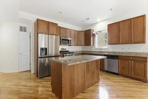 7018 North Ashland Boulevard Chicago IL 60626