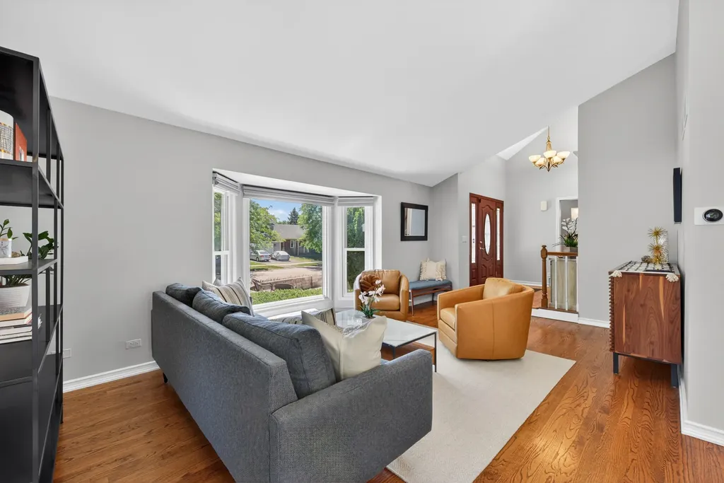 1205 Ardmore Drive Naperville IL 60540