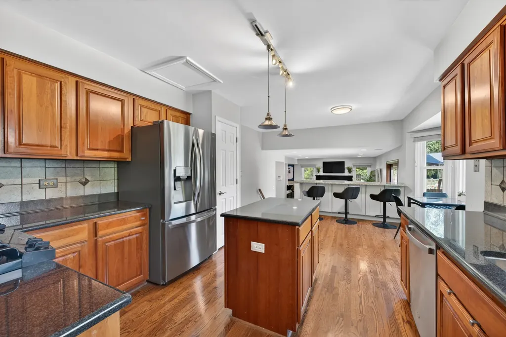 1205 Ardmore Drive Naperville IL 60540