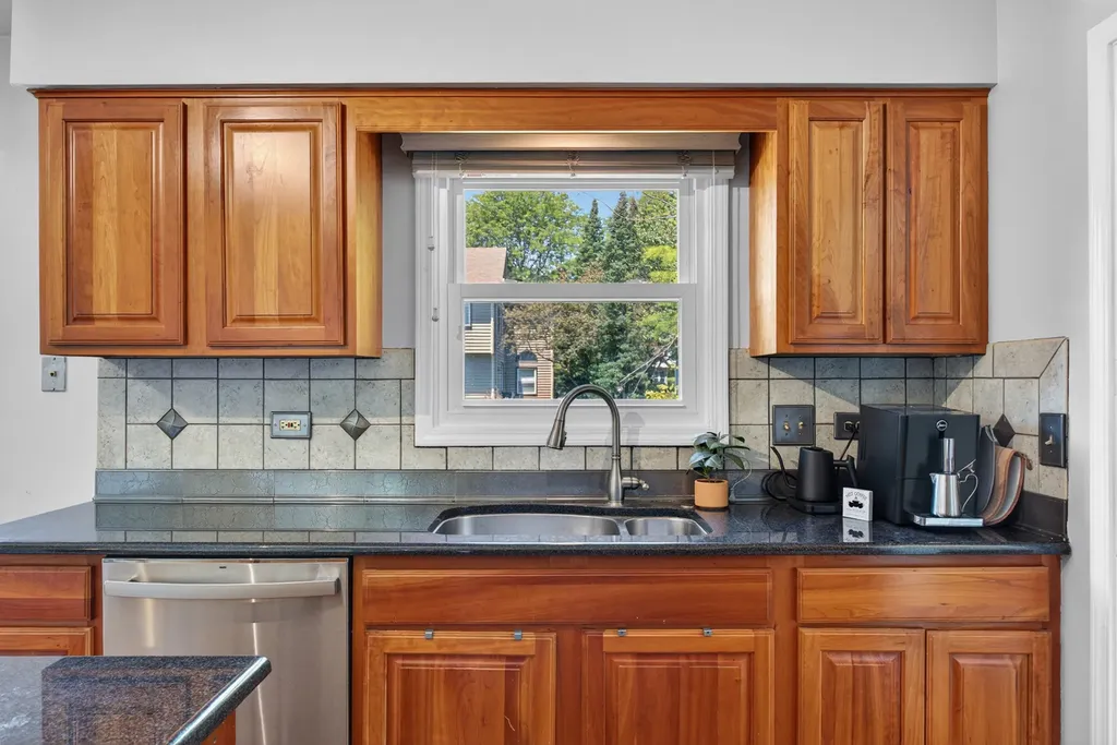 1205 Ardmore Drive Naperville IL 60540