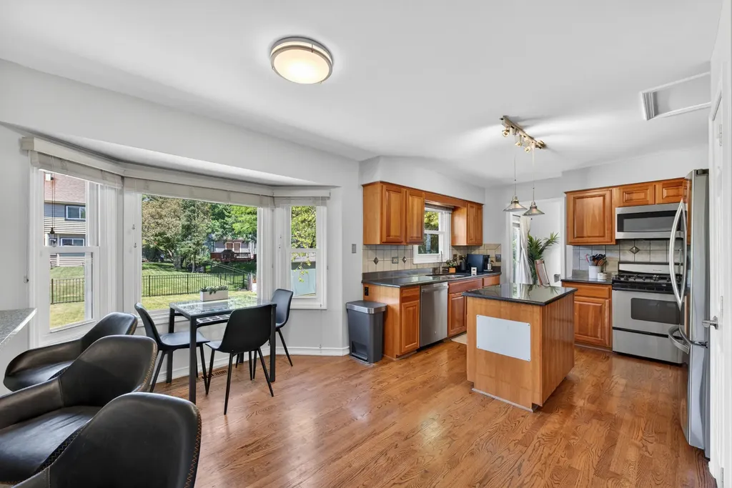 1205 Ardmore Drive Naperville IL 60540