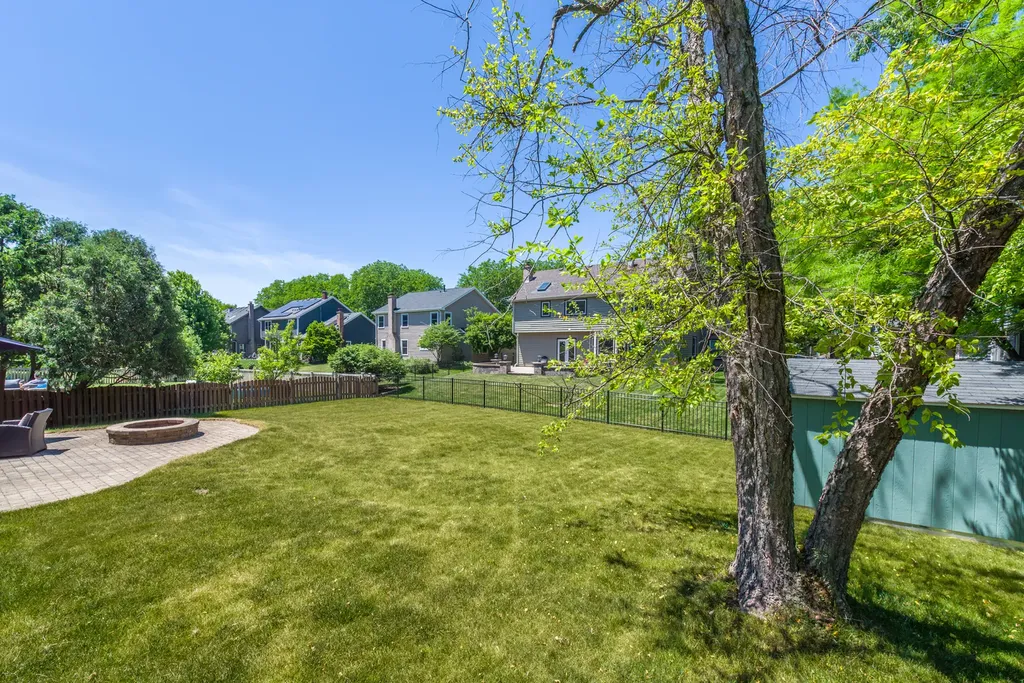 1205 Ardmore Drive Naperville IL 60540