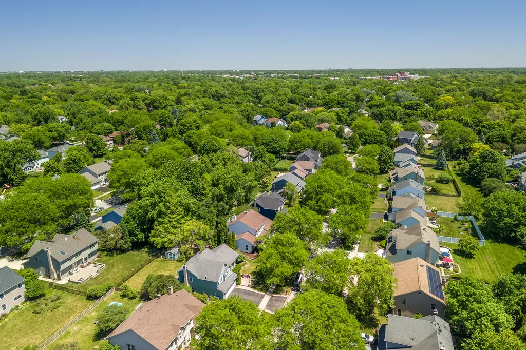 1205 Ardmore Drive Naperville IL 60540