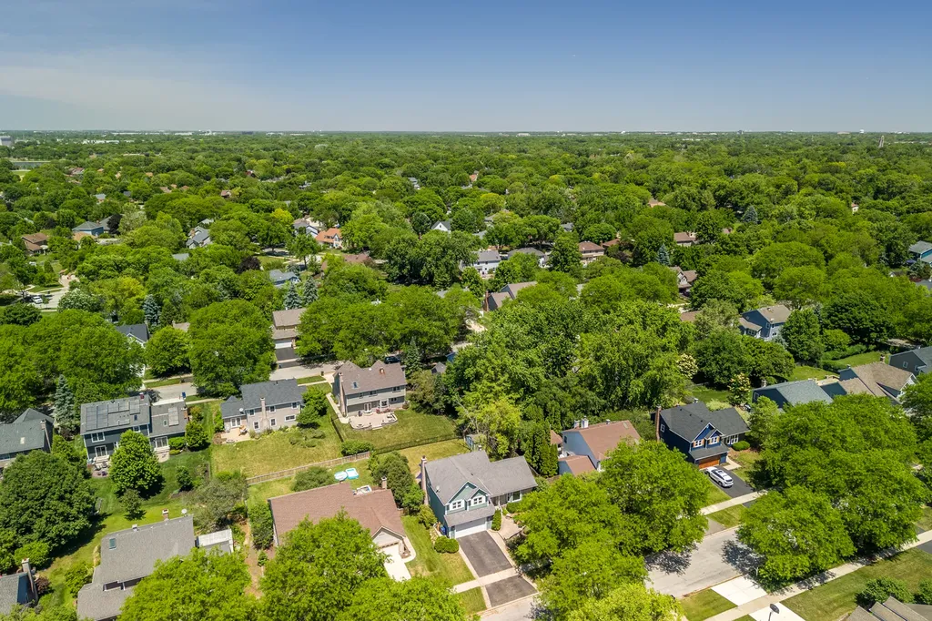 1205 Ardmore Drive Naperville IL 60540