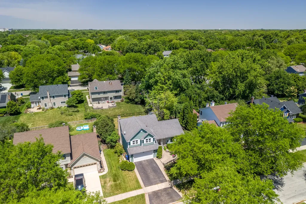 1205 Ardmore Drive Naperville IL 60540