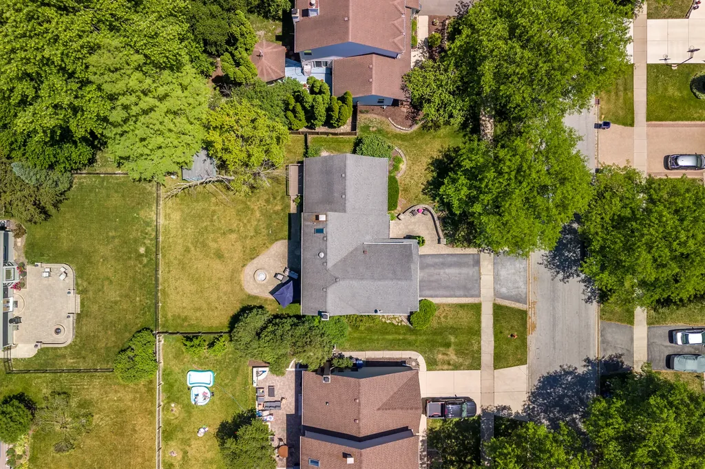 1205 Ardmore Drive Naperville IL 60540