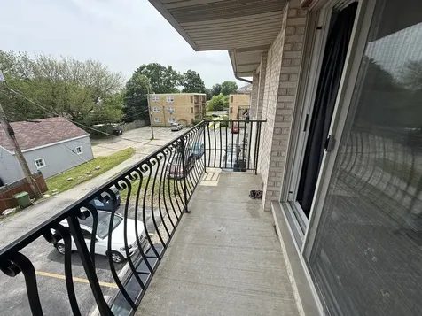 9533 Minnick Avenue Oak Lawn IL 60453