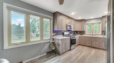 9120 South Keeler Avenue Oak Lawn IL 60453