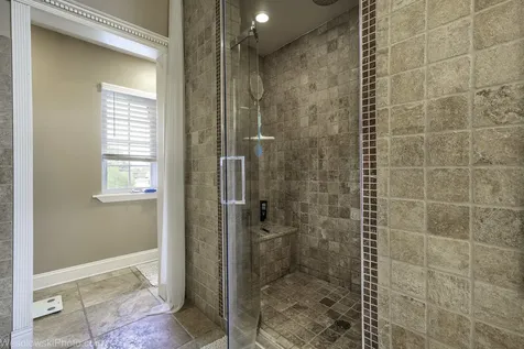 7305 West Foster Avenue Harwood Heights IL 60706
