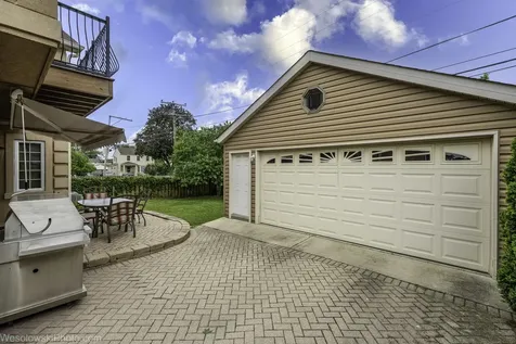 7305 West Foster Avenue Harwood Heights IL 60706