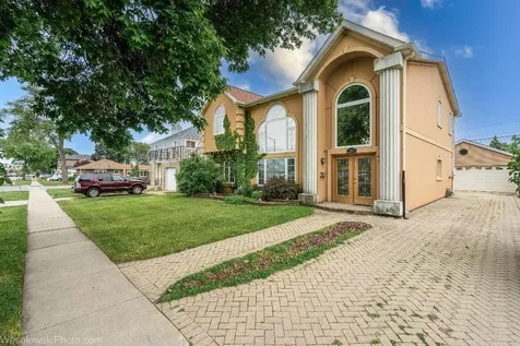 7305 West Foster Avenue Harwood Heights IL 60706