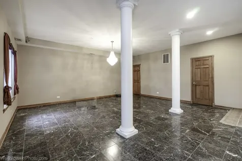 7305 West Foster Avenue Harwood Heights IL 60706