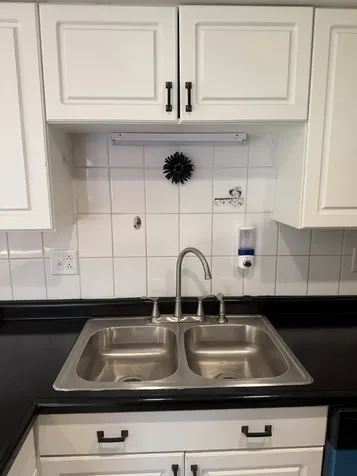 606 Bridgeport Place Wheeling IL 60090