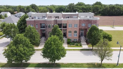 25305 West St Elizabeth Drive Channahon IL 60410