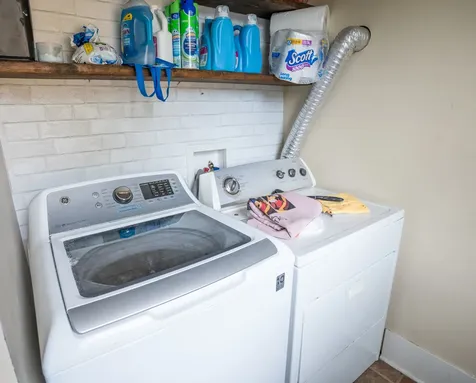 265 Slade Avenue Elgin IL 60120