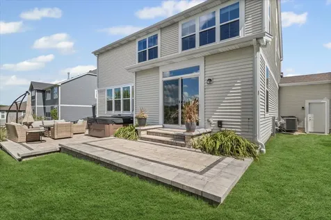 1045 Sugar Maple Drive Crystal Lake IL 60012