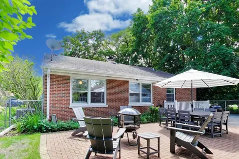 3618 Church Street Evanston IL 60203