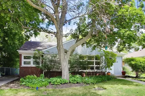 3618 Church Street Evanston IL 60203