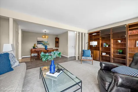 540 Shorely Drive Barrington IL 60010