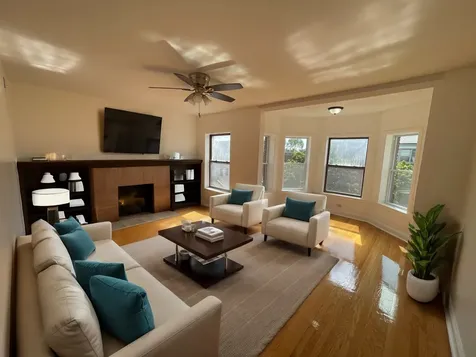 7123 South Merrill Avenue Chicago IL 60649