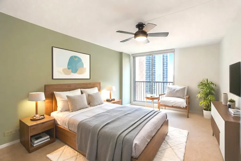 4170 North Marine Drive Chicago IL 60613
