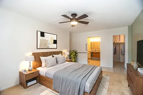 4170 North Marine Drive Chicago IL 60613