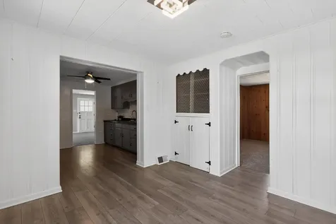1607 Glenwood Avenue Joliet IL 60435