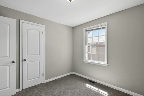 1607 Glenwood Avenue Joliet IL 60435