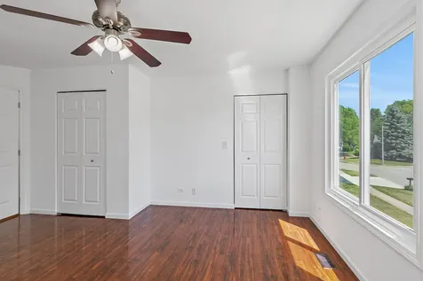 1 Marie Court South Elgin IL 60177