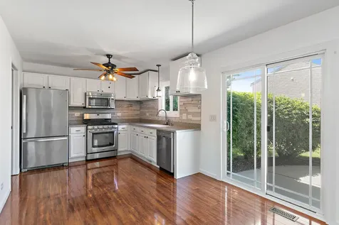 1 Marie Court South Elgin IL 60177