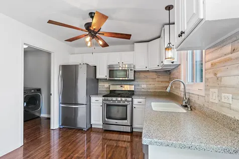 1 Marie Court South Elgin IL 60177