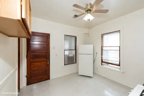 4124 North Campbell Avenue Chicago IL 60618