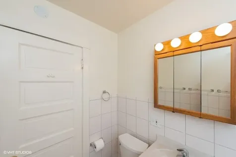 4124 North Campbell Avenue Chicago IL 60618