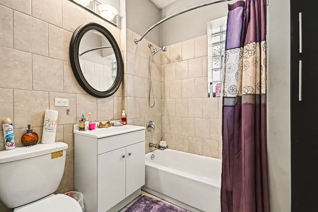 850 North Keystone Avenue Chicago IL 60651