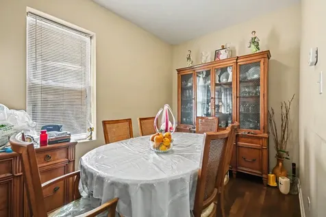 850 North Keystone Avenue Chicago IL 60651