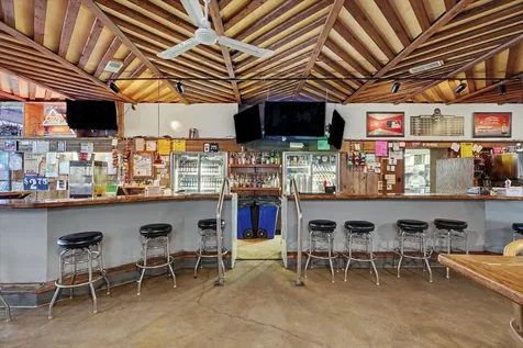 112 E Garfield Avenue Cissna Park IL 60924