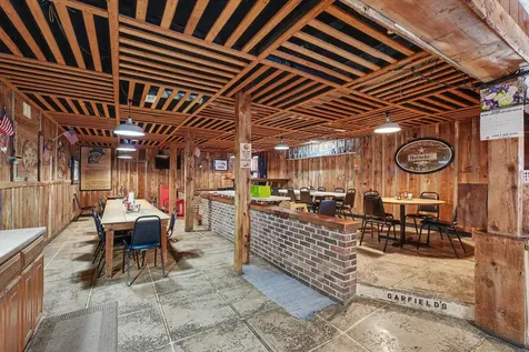 112 E Garfield Avenue Cissna Park IL 60924