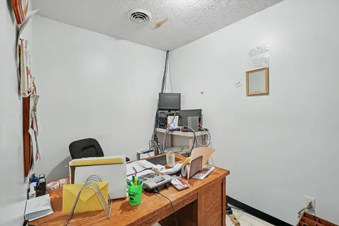 112 E Garfield Avenue Cissna Park IL 60924