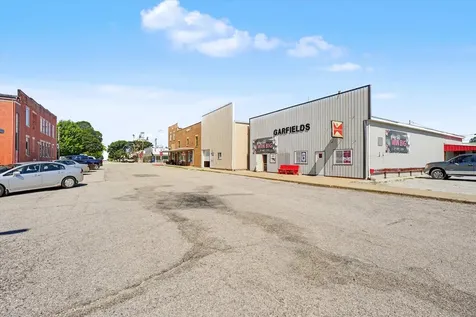 112 E Garfield Avenue Cissna Park IL 60924