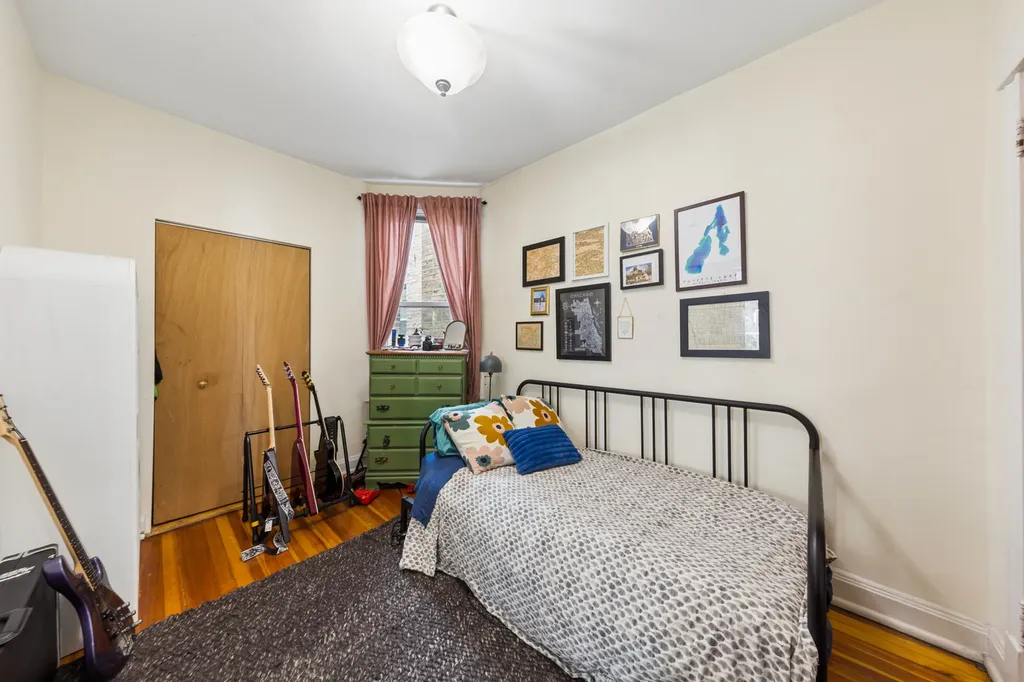 2434 North Albany Avenue Chicago IL 60647