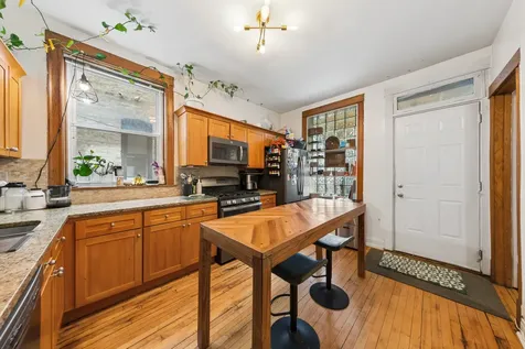 2434 North Albany Avenue Chicago IL 60647