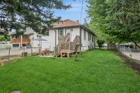 134 South Pick Avenue Elmhurst IL 60126