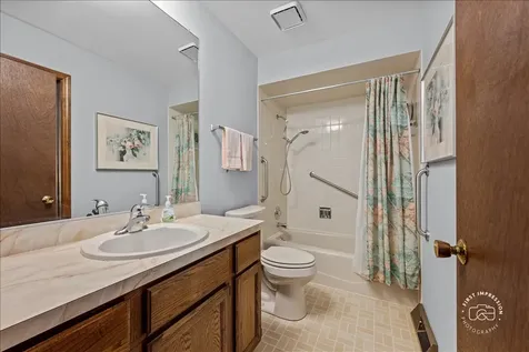 421 Kickapoo Avenue Batavia IL 60510