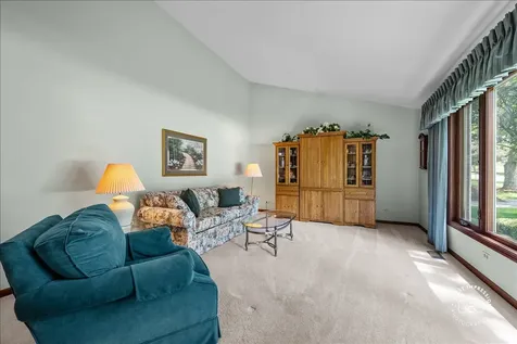 421 Kickapoo Avenue Batavia IL 60510