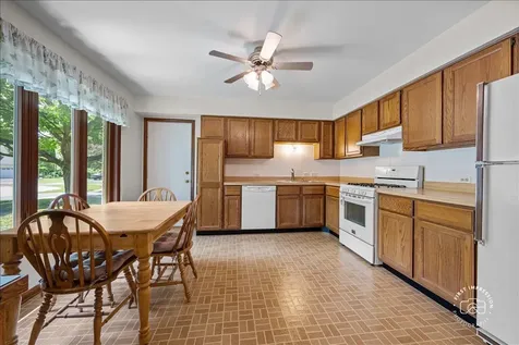 421 Kickapoo Avenue Batavia IL 60510