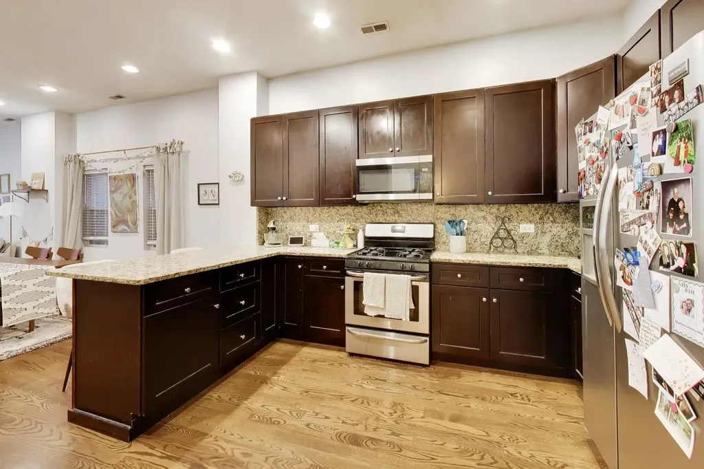 2441 West Augusta Boulevard Chicago IL 60622