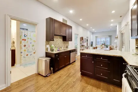 2441 West Augusta Boulevard Chicago IL 60622
