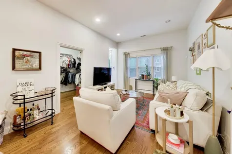 2441 West Augusta Boulevard Chicago IL 60622