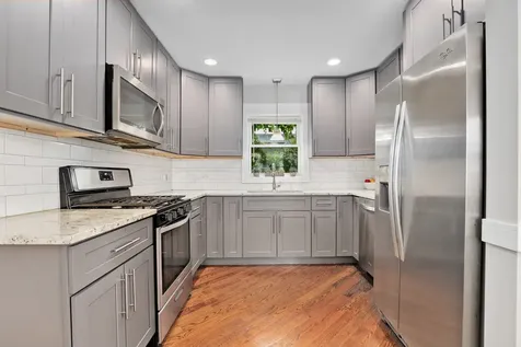 1001 West 102nd Street Chicago IL 60643